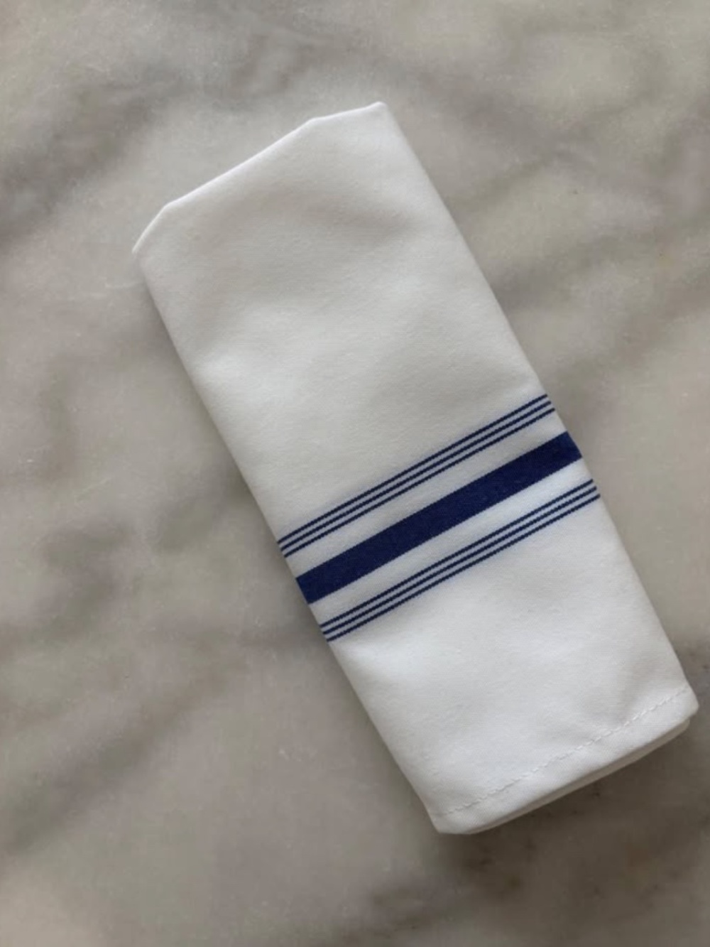 Restaurant Cloth Napkins Set of 6 NEW - Picture 2 of 2